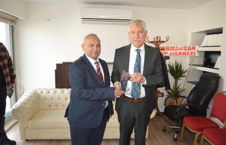 Adalet Kazandı! UDİMED Genel Başkanı Abit Taşcılar’dan Zeydan Karalar’a Özel Plaket